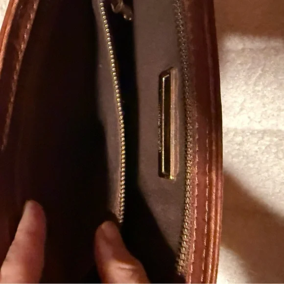 Valentino Garavani Brown Leather Clutch - Picture 6 of 15